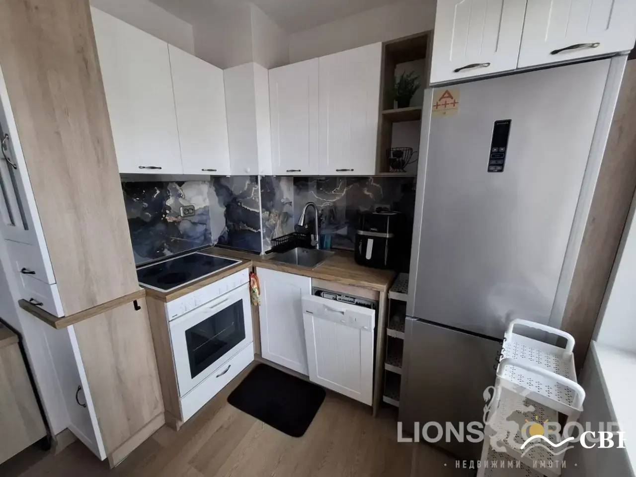 Apartment, 1-room, 85 m², in Varna. Photo 4 of 16. Varna, Black Sea, Bulgaria. Cheap Beach Holiday.