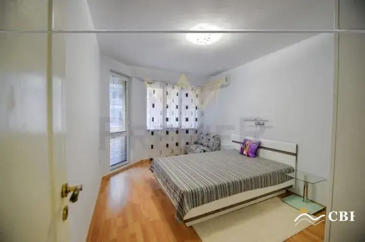 Apartment, 3-room, 90 m², in Varna. Photo 7 of 13. Varna, Black Sea, Bulgaria. Cheap Beach Holiday.