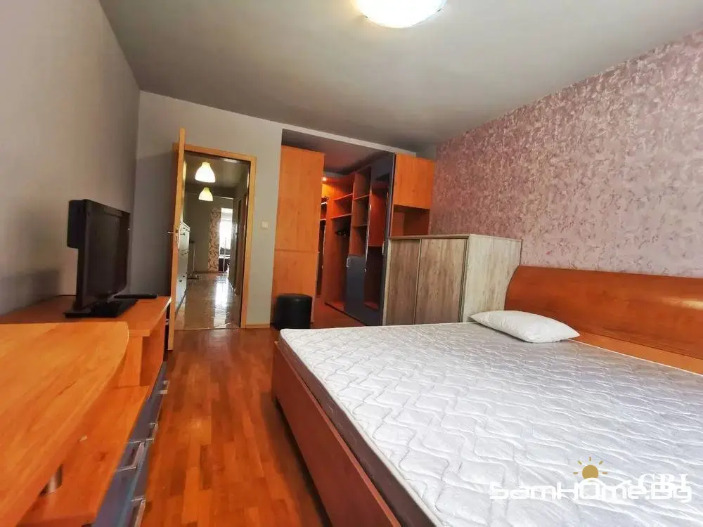 Apartment, 1-room, 76 m², in Varna. Photo 9 of 10. Varna, Black Sea, Bulgaria. Cheap Beach Holiday.