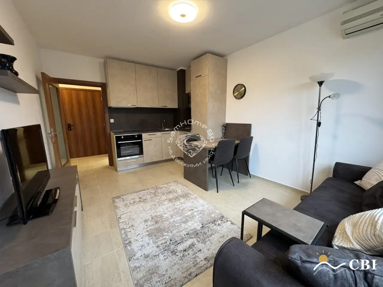 Apartment, 1-room, 67 m², in Varna. Photo 2 of 10. Varna, Black Sea, Bulgaria. Cheap Beach Holiday.
