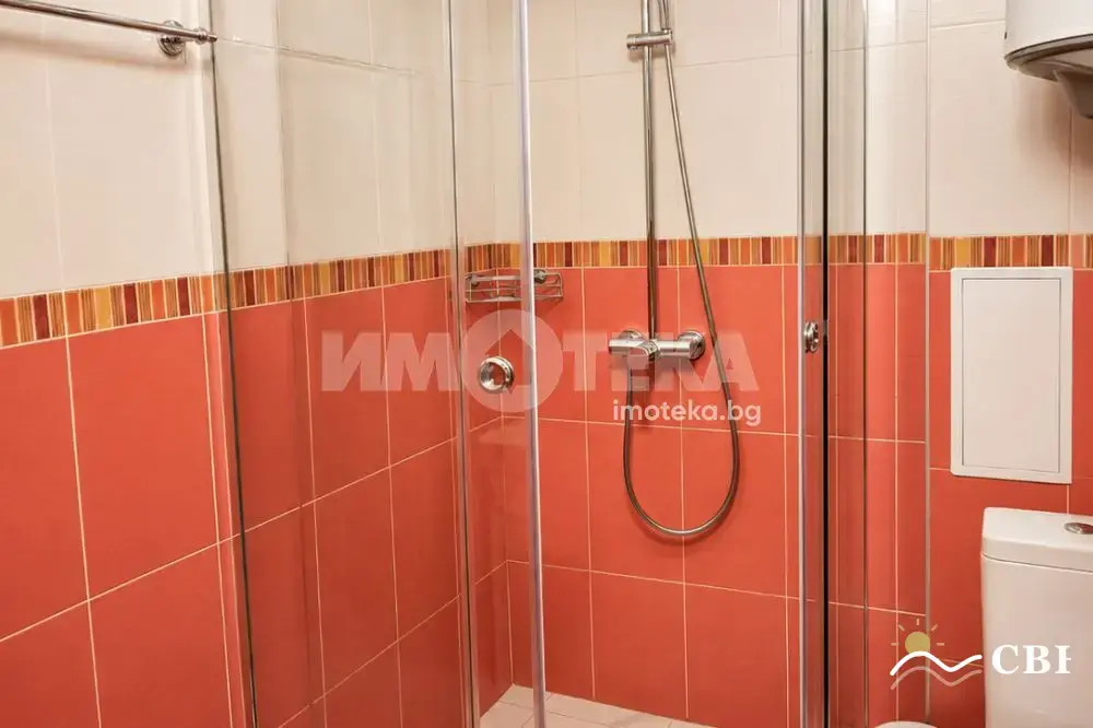 Apartment, 2-room, 60 m², in Varna. Photo 8 of 9. Varna, Black Sea, Bulgaria. Cheap Beach Holiday.