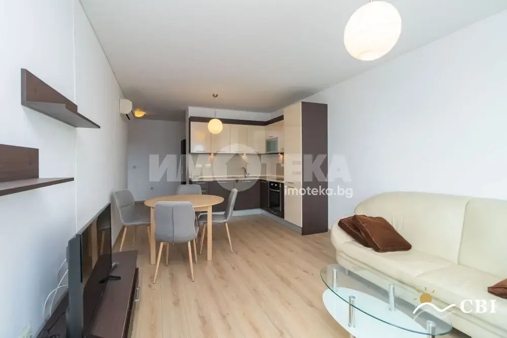 Apartment, 2-room, 72 m², in Vinitsa. Photo 2 of 15. Vinitsa, Black Sea, Bulgaria. Cheap Beach Holiday.