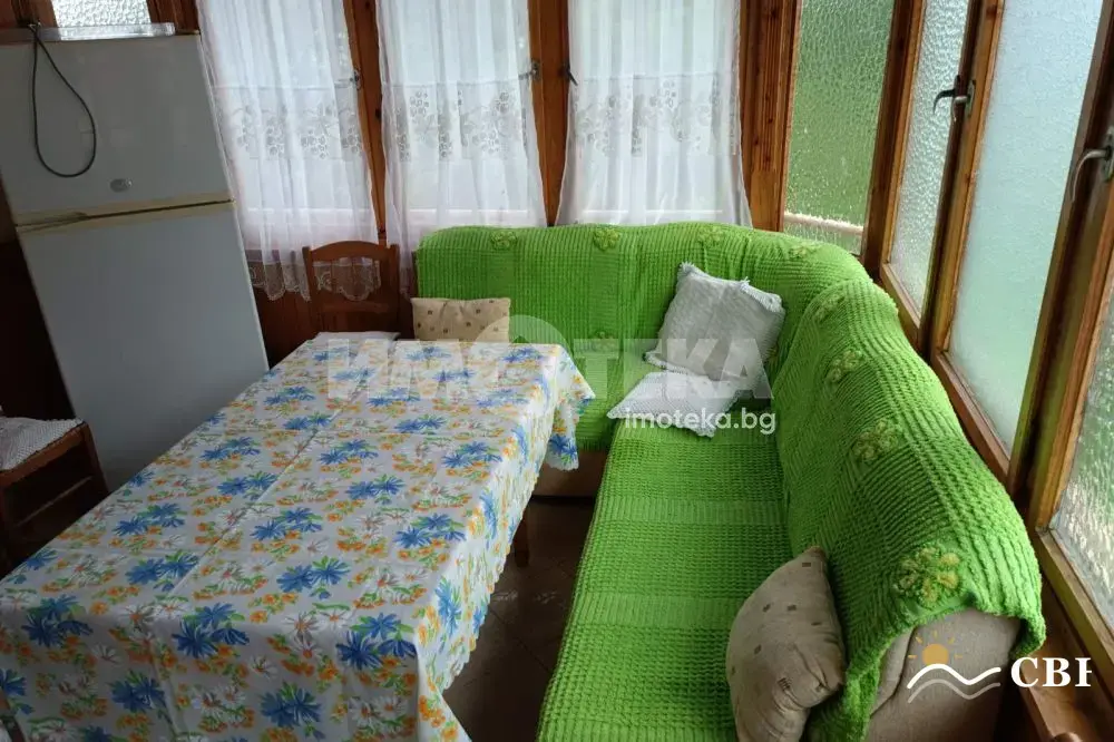 Apartment, 1-room, 127 m², in Burgas. Photo 5 of 16. Burgas, Black Sea, Bulgaria. Cheap Beach Holiday.