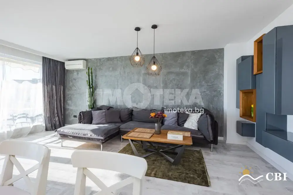 Apartment, 1-room, 170 m², in Varna. Photo 6 of 16. Varna, Black Sea, Bulgaria. Cheap Beach Holiday.
