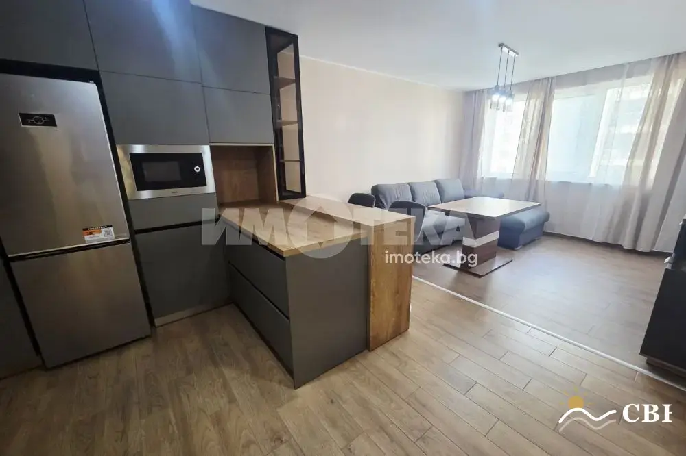 Apartment, 3-room, 91 m², in Varna. Photo 4 of 14. Varna, Black Sea, Bulgaria. Cheap Beach Holiday.