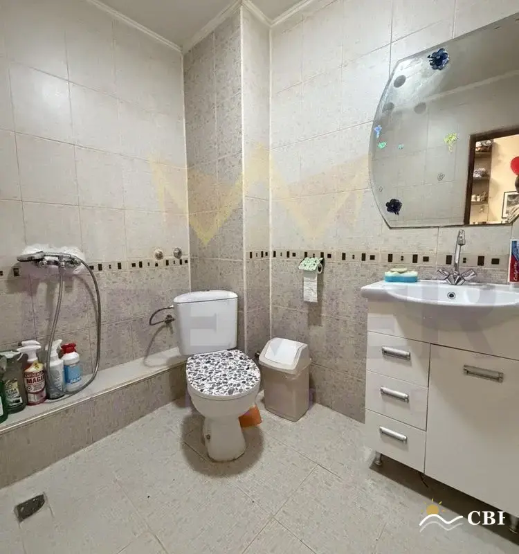 Apartment, 3-room, 60 m², in Varna. Photo 8 of 11. Varna, Black Sea, Bulgaria. Cheap Beach Holiday.