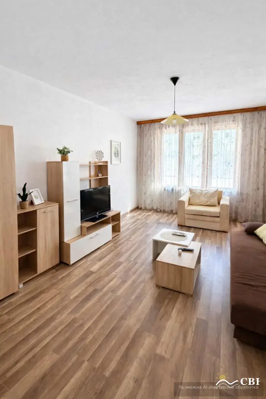 Apartment, 4-room, 100 m², in Varna. Photo 3 of 12. Varna, Black Sea, Bulgaria. Cheap Beach Holiday.