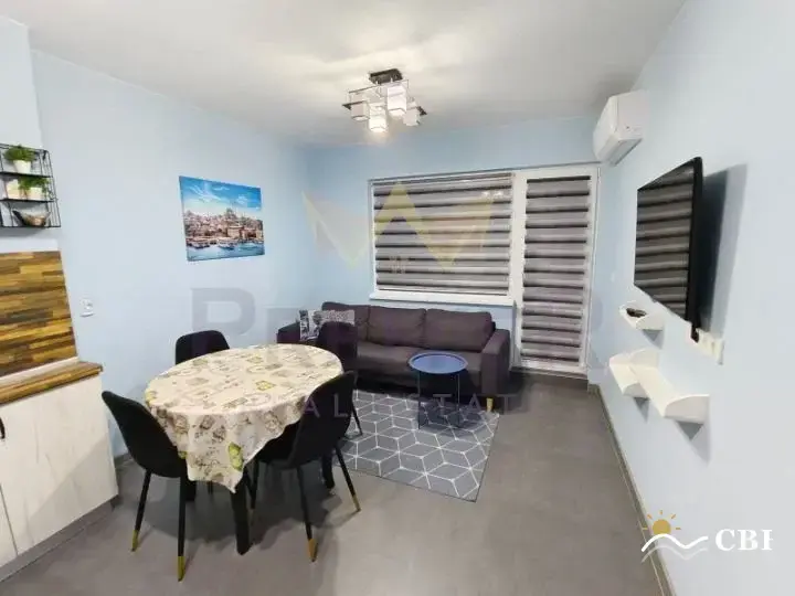 Apartment, 2-room, 44 m², in Izgrev. Photo 2 of 9. Izgrev, Black Sea, Bulgaria. Cheap Beach Holiday.