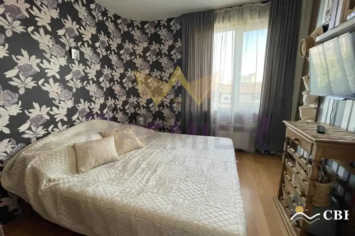Apartment, 3-room, 65 m², in Varna. Photo 6 of 16. Varna, Black Sea, Bulgaria. Cheap Beach Holiday.