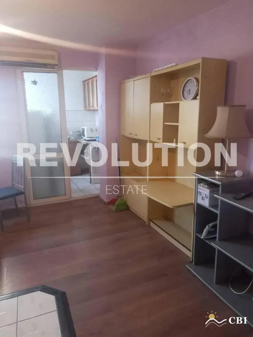 Apartment, 2-room, 82 m², in Varna. Photo 4 of 5. Varna, Black Sea, Bulgaria. Cheap Beach Holiday.