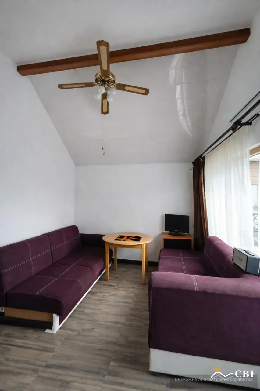 House, 1-room, 90 m², in Vinitsa. Photo 1 of 5. Vinitsa, Black Sea, Bulgaria. Cheap Beach Holiday.