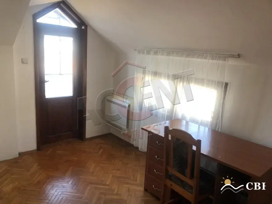 Apartment, 4-room, 122 m², in Varna. Photo 2 of 13. Varna, Black Sea, Bulgaria. Cheap Beach Holiday.