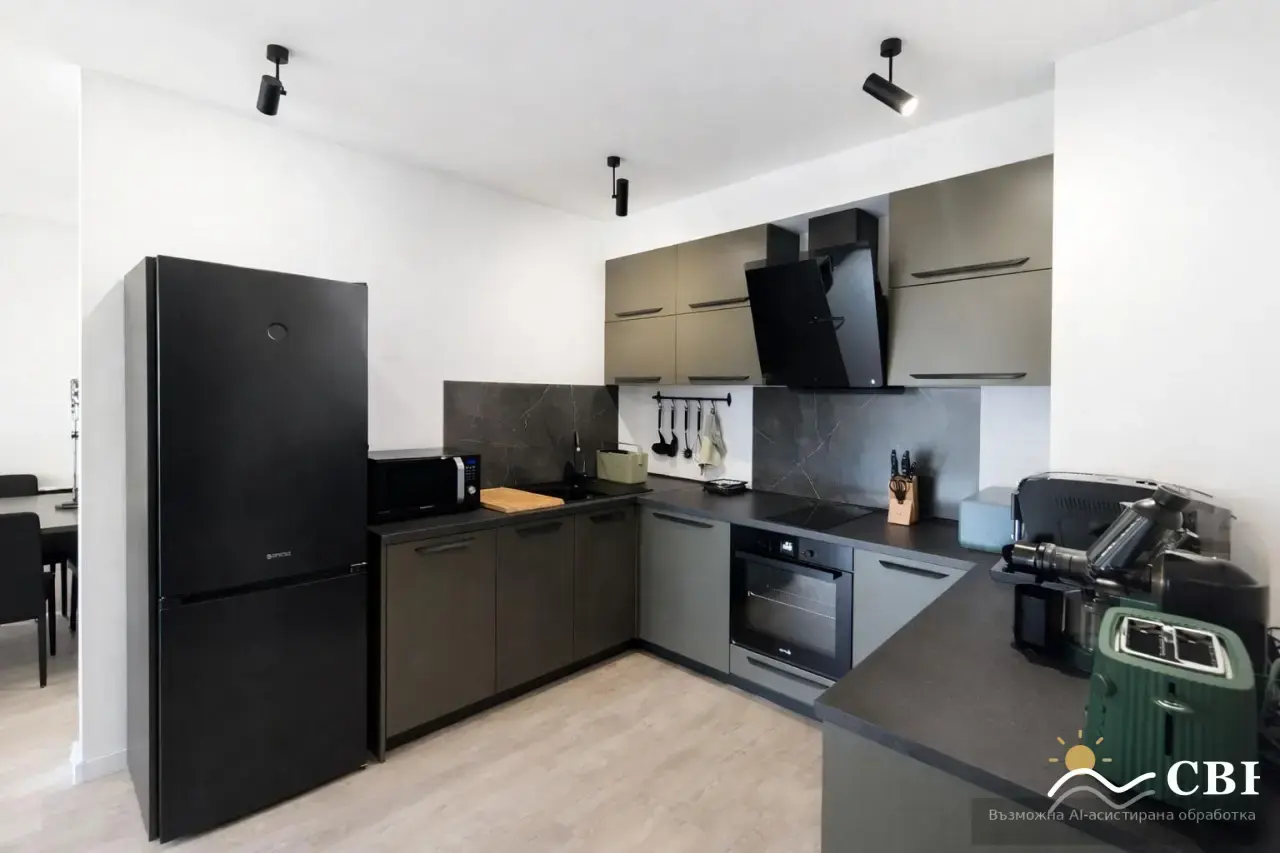 Apartment, 3-room, 110 m², in Varna. Photo 3 of 10. Varna, Black Sea, Bulgaria. Cheap Beach Holiday.