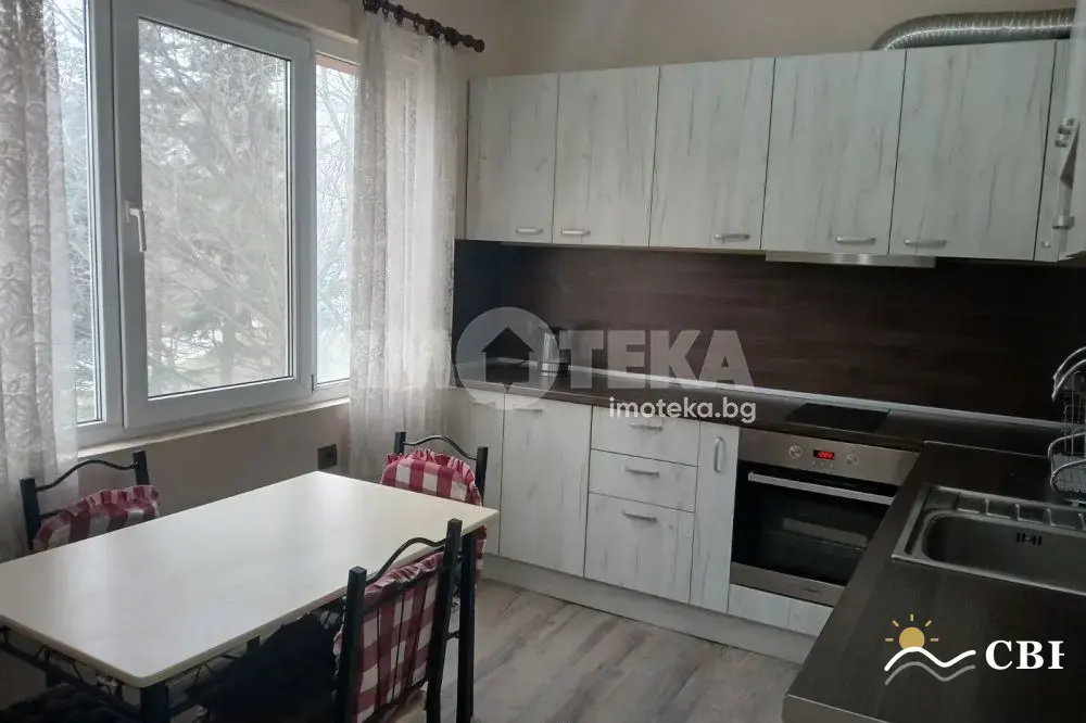Apartment, 1-room, 106 m², in Varna. Photo 2 of 9. Varna, Black Sea, Bulgaria. Cheap Beach Holiday.
