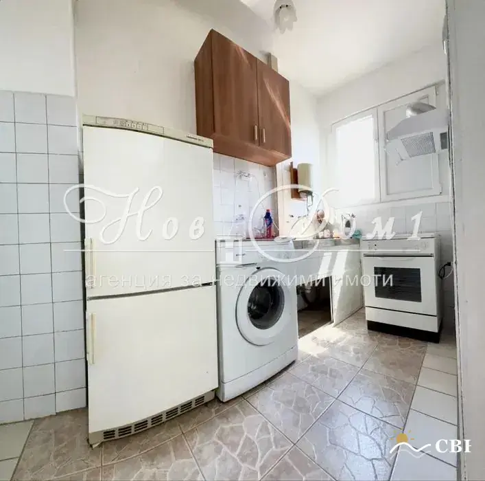 Apartment, 2-room, 70 m², in Varna. Photo 3 of 5. Varna, Black Sea, Bulgaria. Cheap Beach Holiday.