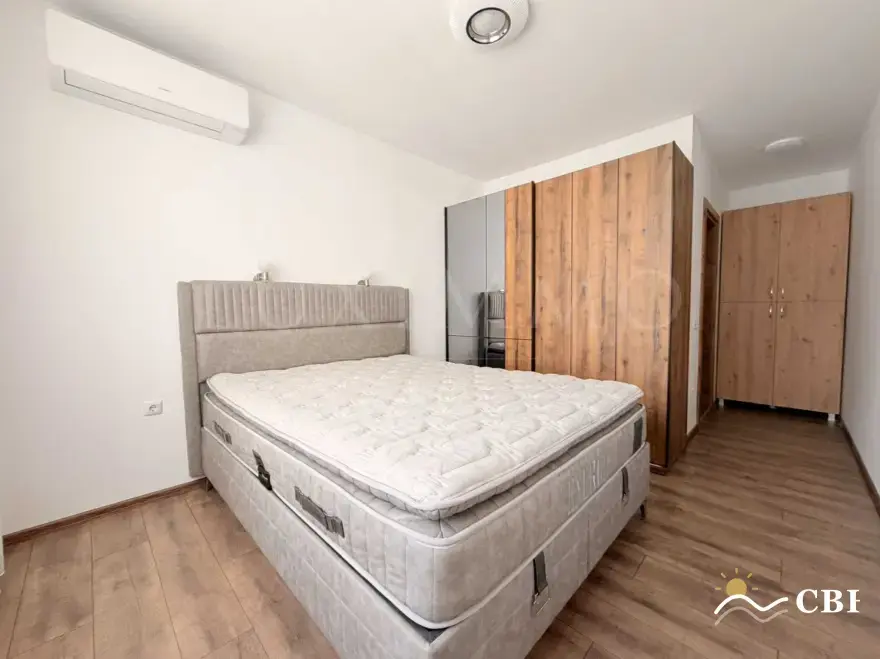 Apartment, 3-room, 100 m², in Burgas. Photo 7 of 15. Burgas, Black Sea, Bulgaria. Cheap Beach Holiday.