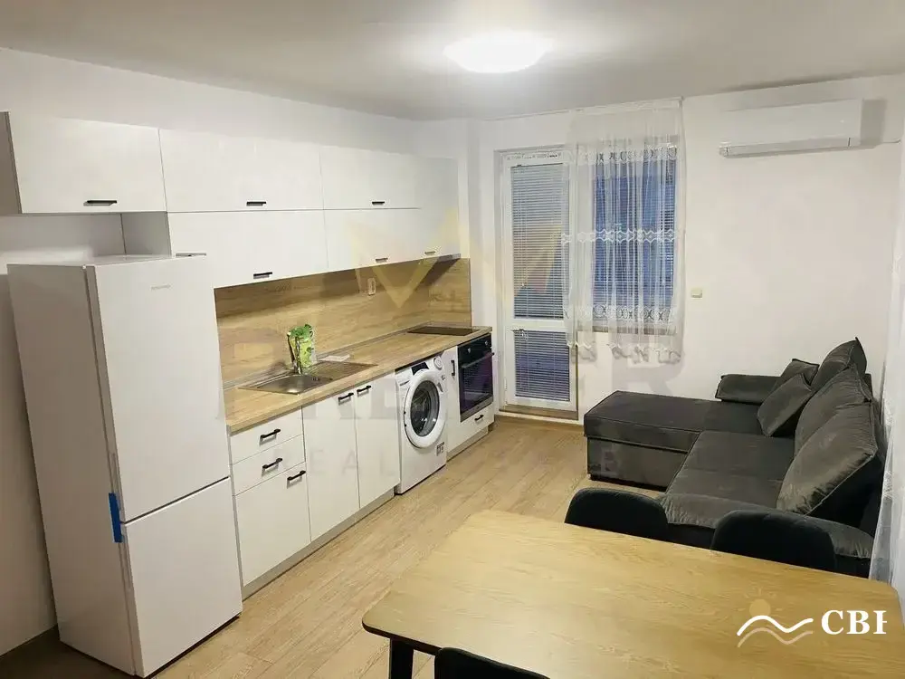 Apartment, 2-room, 60 m², in Varna. Photo 1 of 9. Varna, Black Sea, Bulgaria. Cheap Beach Holiday.