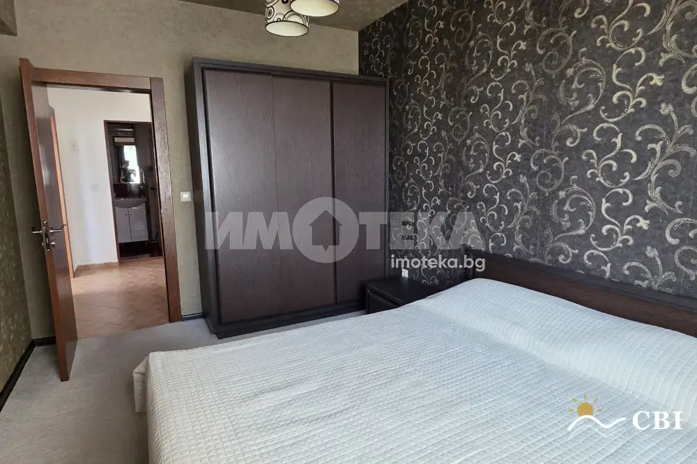 Apartment, 2-room, 60 m², in Varna. Photo 8 of 10. Varna, Black Sea, Bulgaria. Cheap Beach Holiday.