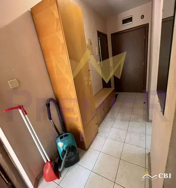 Apartment, 3-room, 69 m², in Varna. Photo 8 of 11. Varna, Black Sea, Bulgaria. Cheap Beach Holiday.