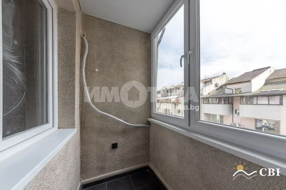 Apartment, 3-room, 80 m², in Varna. Photo 5 of 14. Varna, Black Sea, Bulgaria. Cheap Beach Holiday.