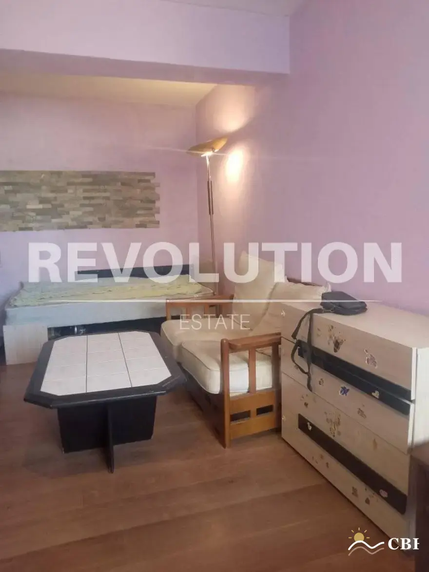 Apartment, 2-room, 82 m², in Varna. Photo 3 of 5. Varna, Black Sea, Bulgaria. Cheap Beach Holiday.