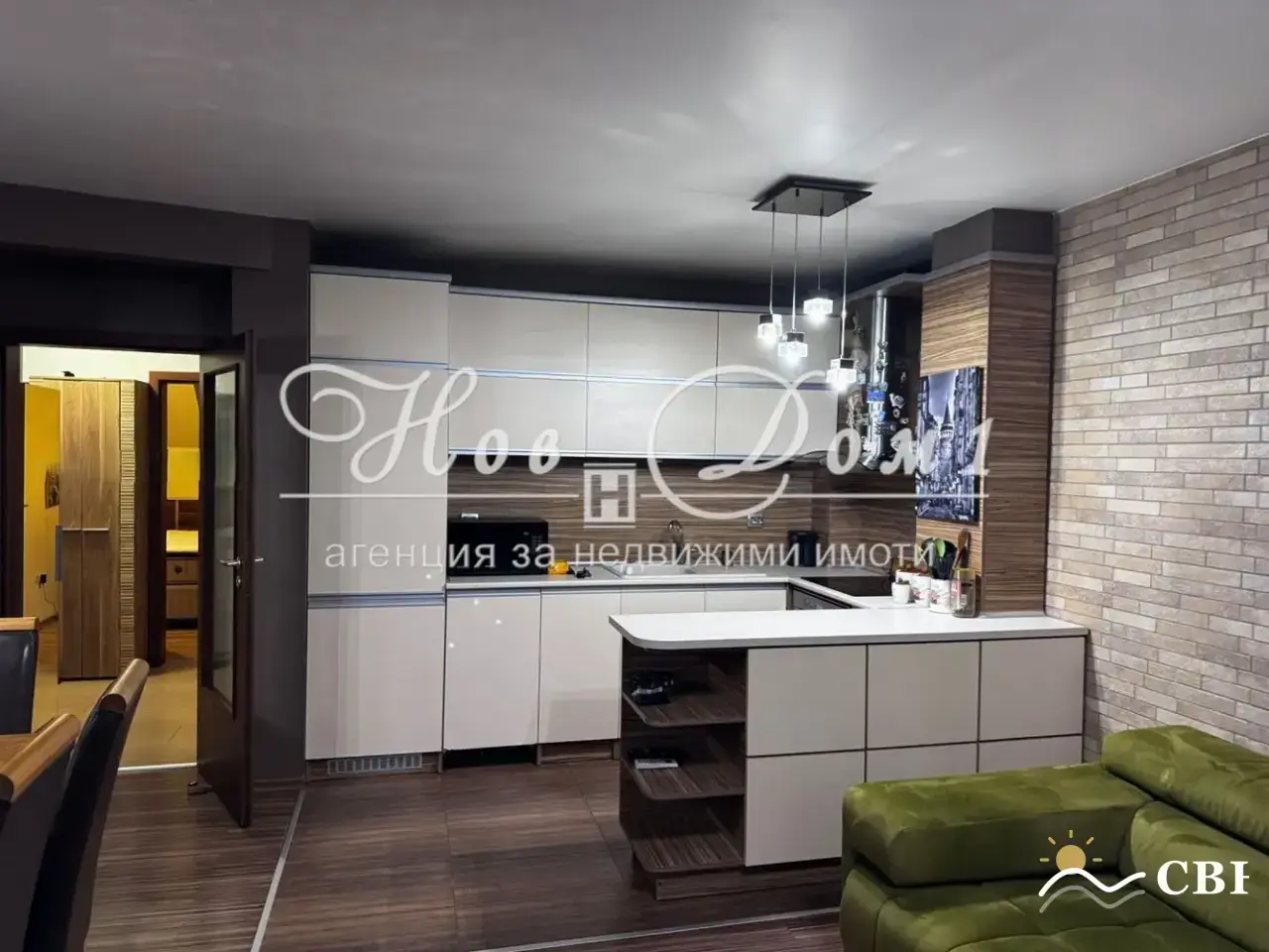 Apartment, 3-room, 84 m², in Varna. Photo 1 of 14. Varna, Black Sea, Bulgaria. Cheap Beach Holiday.
