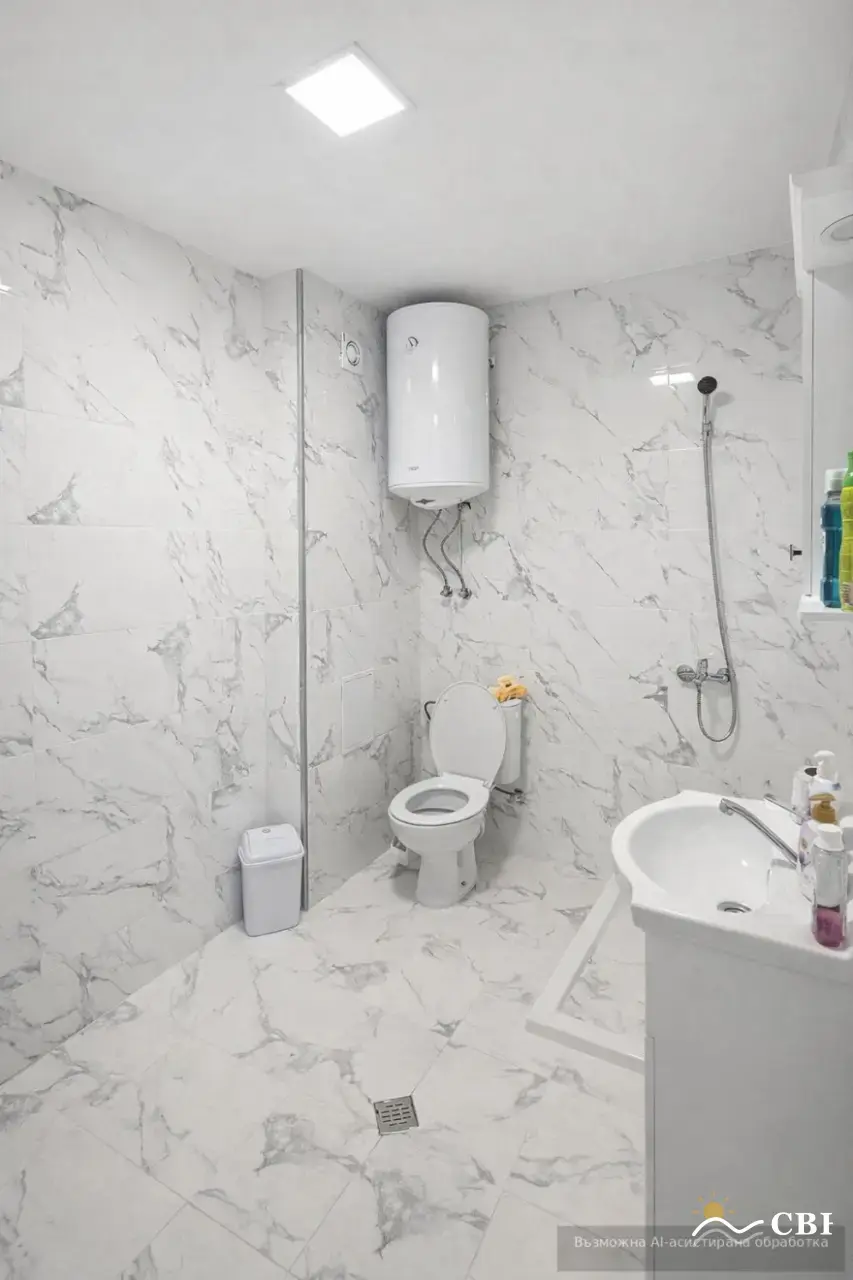 Apartment, 3-room, 90 m², in Varna. Photo 8 of 9. Varna, Black Sea, Bulgaria. Cheap Beach Holiday.