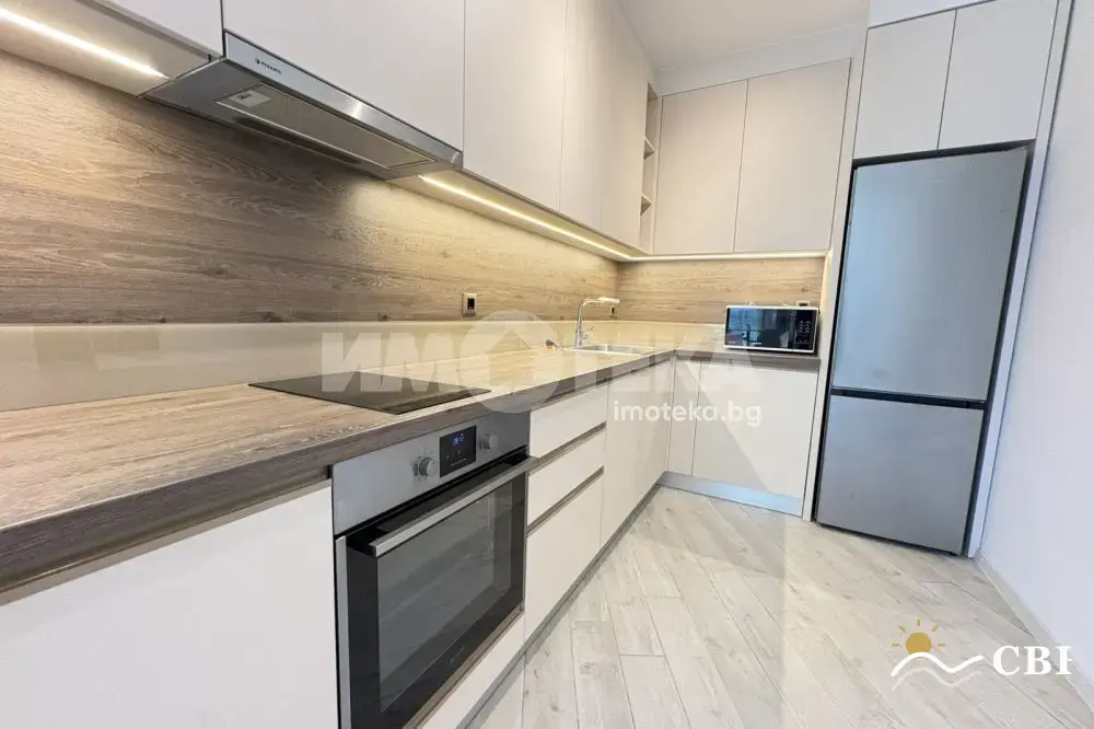 Apartment, 2-room, 55 m², in Varna. Photo 2 of 13. Varna, Black Sea, Bulgaria. Cheap Beach Holiday.