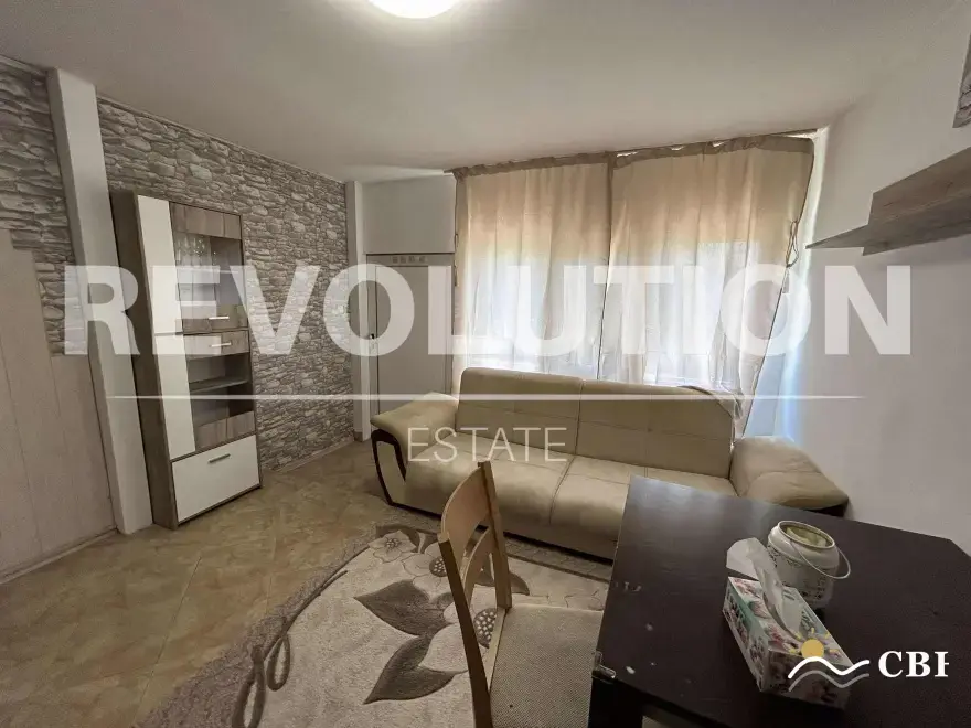 House, 1-room, 100 m², in Varna. Photo 1 of 9. Varna, Black Sea, Bulgaria. Cheap Beach Holiday.