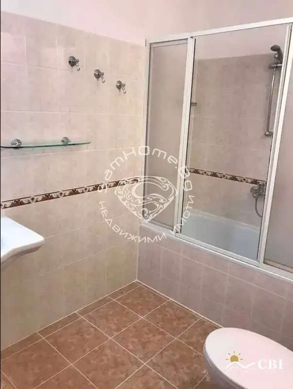 Apartment, 3-room, 165 m², in Varna. Photo 8 of 10. Varna, Black Sea, Bulgaria. Cheap Beach Holiday.