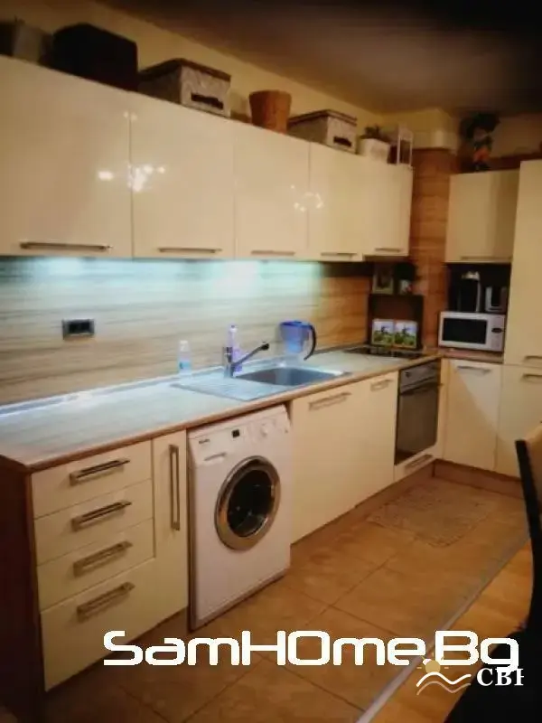 Apartment, 1-room, 57 m², in Varna. Photo 1 of 9. Varna, Black Sea, Bulgaria. Cheap Beach Holiday.
