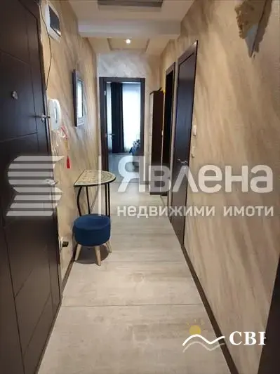 Apartment, 1-room, 80 m², in Varna. Photo 2 of 9. Varna, Black Sea, Bulgaria. Cheap Beach Holiday.