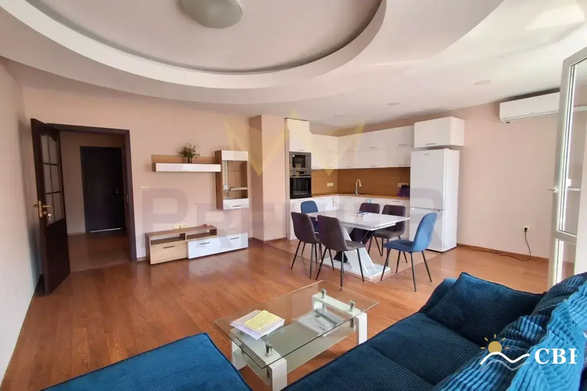 Apartment, 3-room, 100 m², in Varna. Photo 1 of 16. Varna, Black Sea, Bulgaria. Cheap Beach Holiday.