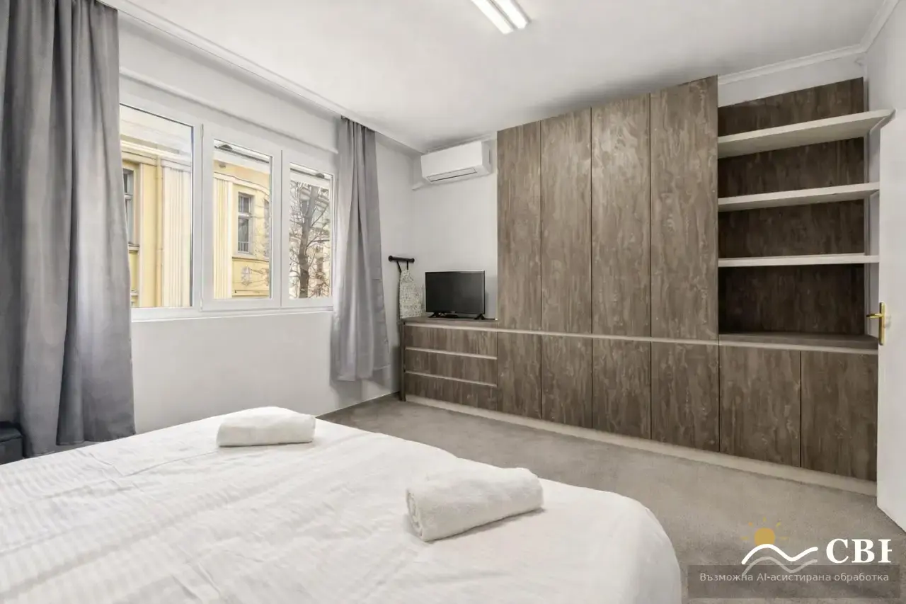 Apartment, 4-room, 110 m², in Varna. Photo 4 of 6. Varna, Black Sea, Bulgaria. Cheap Beach Holiday.