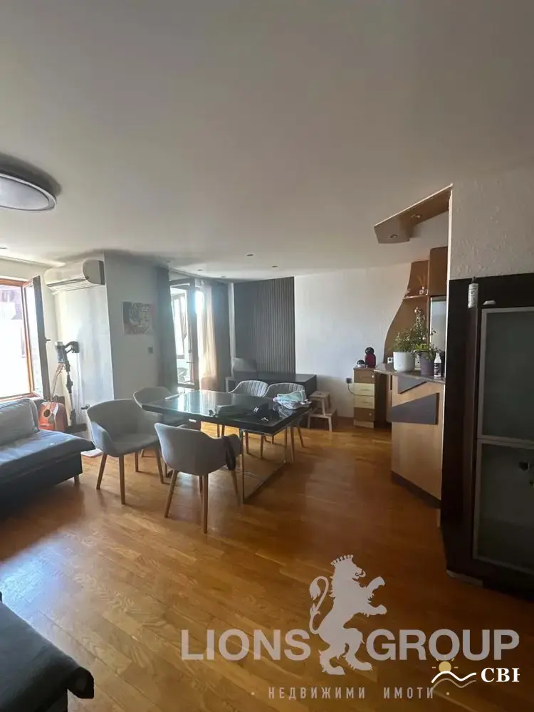 Apartment, 3-room, 90 m², in Varna. Photo 3 of 13. Varna, Black Sea, Bulgaria. Cheap Beach Holiday.
