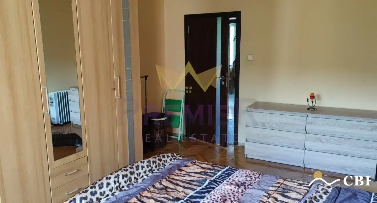 Apartment, 3-room, 86 m², in Varna. Photo 7 of 12. Varna, Black Sea, Bulgaria. Cheap Beach Holiday.