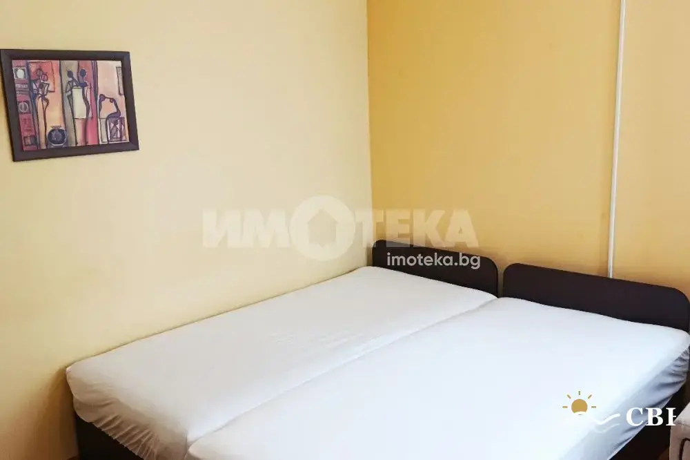 Apartment, 3-room, 75 m², in Varna. Photo 4 of 12. Varna, Black Sea, Bulgaria. Cheap Beach Holiday.