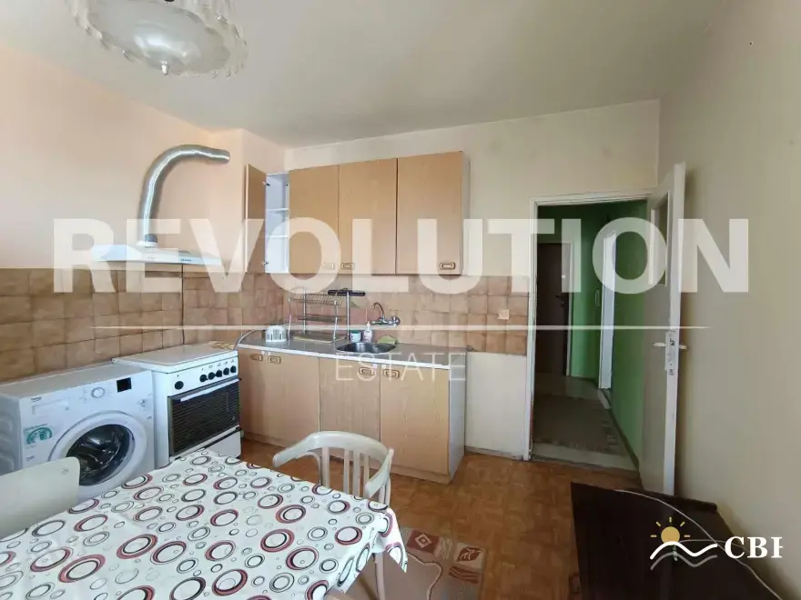 Apartment, 2-room, 65 m², in Varna. Photo 1 of 11. Varna, Black Sea, Bulgaria. Cheap Beach Holiday.