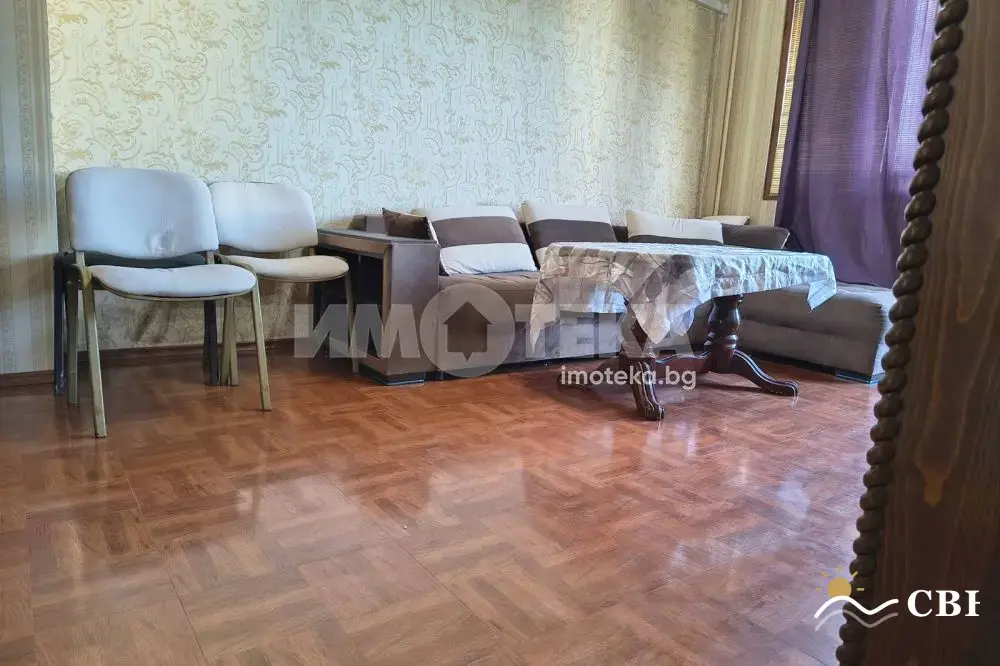 Apartment, 3-room, 70 m², in Varna. Photo 1 of 16. Varna, Black Sea, Bulgaria. Cheap Beach Holiday.