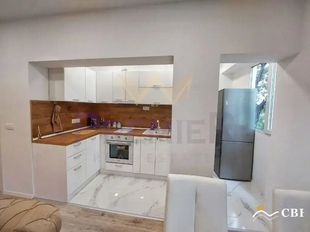 Apartment, 3-room, 91 m², in Varna. Photo 1 of 10. Varna, Black Sea, Bulgaria. Cheap Beach Holiday.
