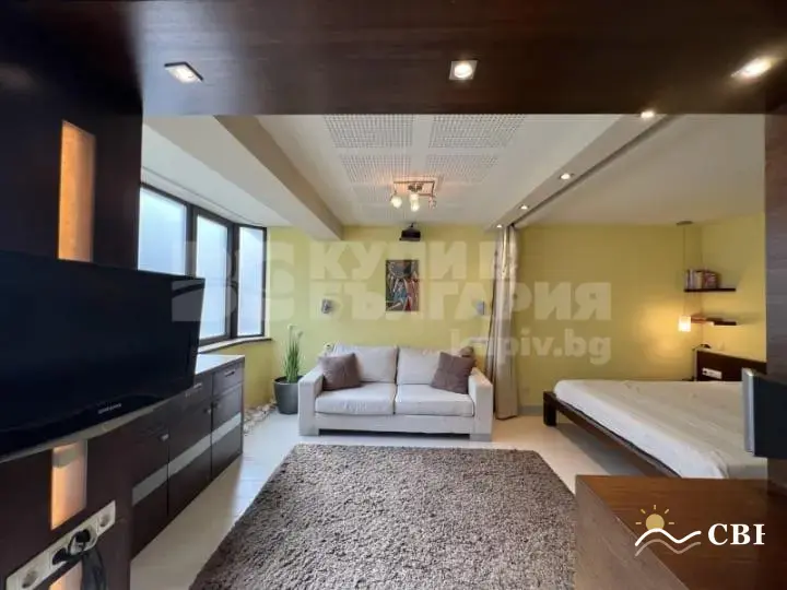 Apartment, 1-room, 60 m², in Varna. Photo 4 of 10. Varna, Black Sea, Bulgaria. Cheap Beach Holiday.