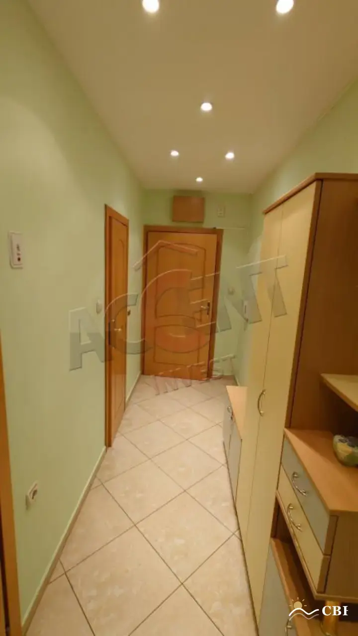 Apartment, 3-room, 104 m², in Varna. Photo 6 of 16. Varna, Black Sea, Bulgaria. Cheap Beach Holiday.