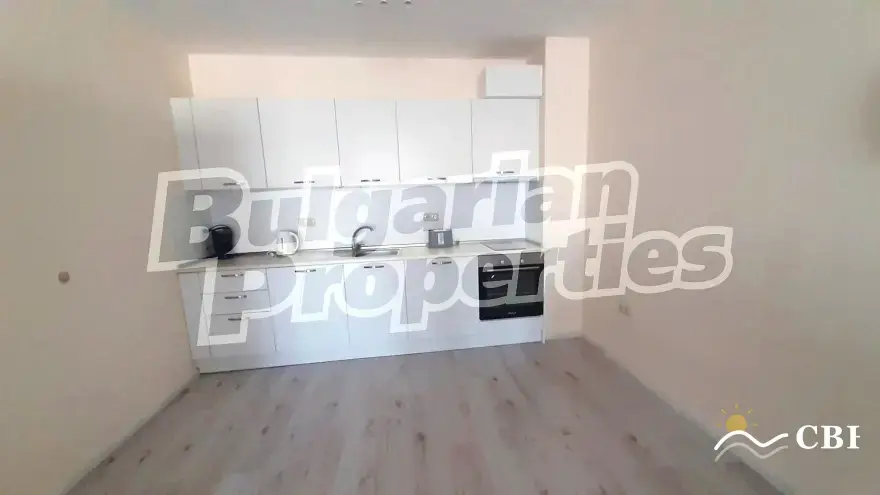 Apartment, 3-room, 80 m², in Varna. Photo 5 of 16. Varna, Black Sea, Bulgaria. Cheap Beach Holiday.