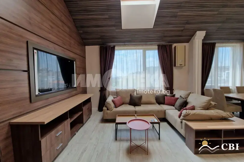 Apartment, 3-room, 150 m², in Varna. Photo 1 of 13. Varna, Black Sea, Bulgaria. Cheap Beach Holiday.