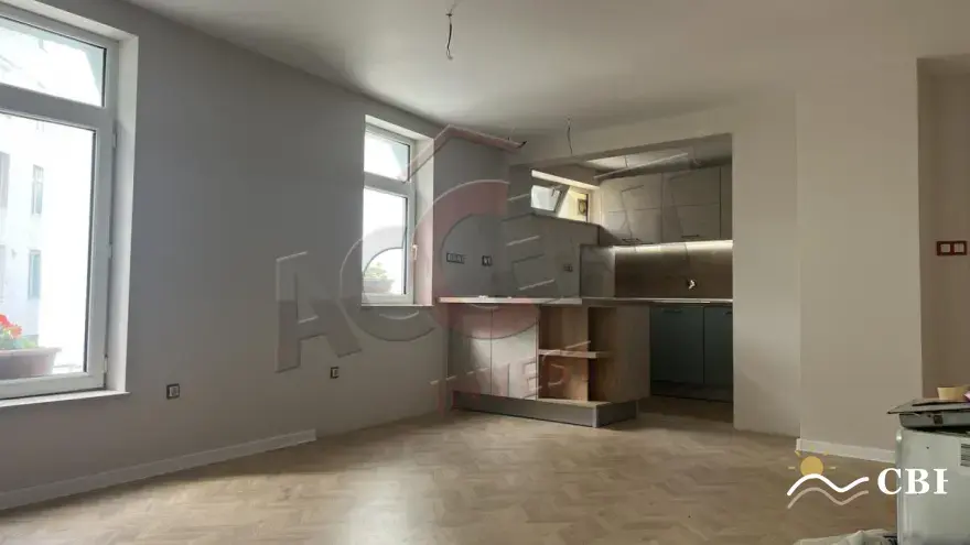 Apartment, 3-room, 110 m², in Varna. Photo 3 of 13. Varna, Black Sea, Bulgaria. Cheap Beach Holiday.
