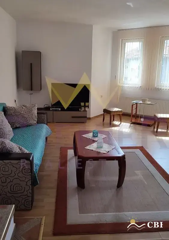 Apartment, 1-room, 180 m², in Varna. Photo 2 of 16. Varna, Black Sea, Bulgaria. Cheap Beach Holiday.