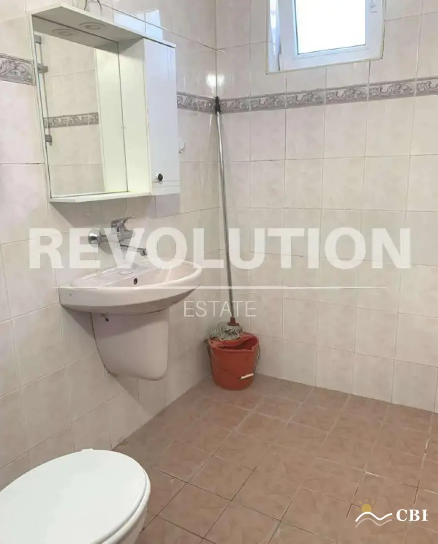 Apartment, 2-room, 65 m², in Varna. Photo 7 of 8. Varna, Black Sea, Bulgaria. Cheap Beach Holiday.