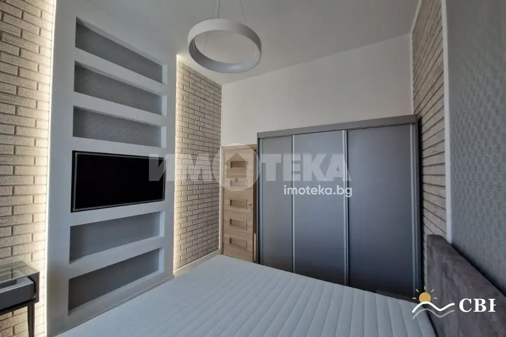 Apartment, 3-room, 150 m², in Varna. Photo 7 of 13. Varna, Black Sea, Bulgaria. Cheap Beach Holiday.
