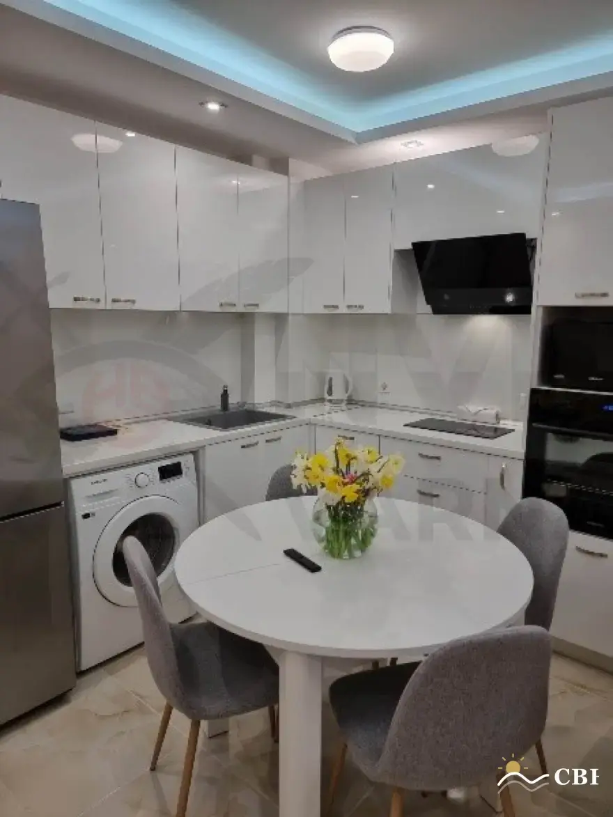 Apartment, 3-room, 90 m², in Varna. Photo 7 of 9. Varna, Black Sea, Bulgaria. Cheap Beach Holiday.