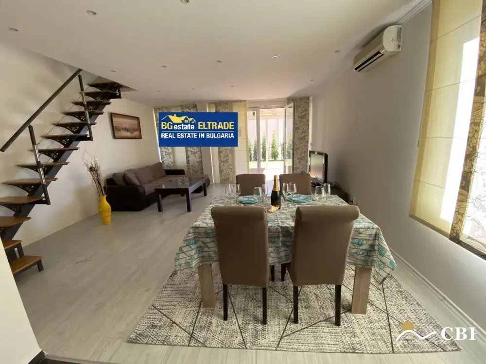 House, 3-room, 100 m², in Sveti Vlas. Photo 7 of 9. Sveti Vlas, Black Sea, Bulgaria. Cheap Beach Holiday.